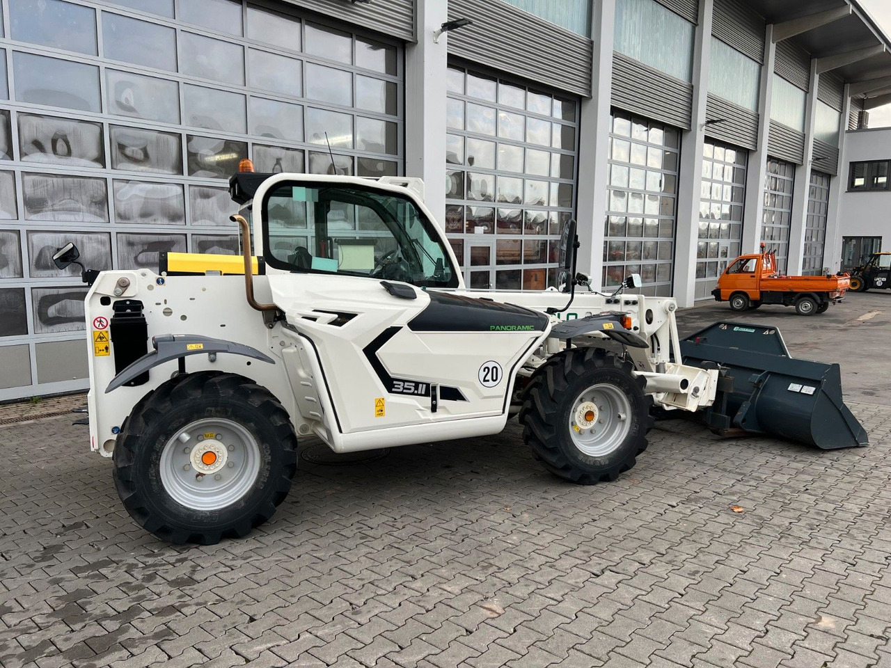 Merlo P35.11 / nur 148h! / Pratzenabstützung - Telehandler: gambar 3 Merlo P35.11 / nur 148h! / Pratzenabstützung - Telehandler: gambar 3