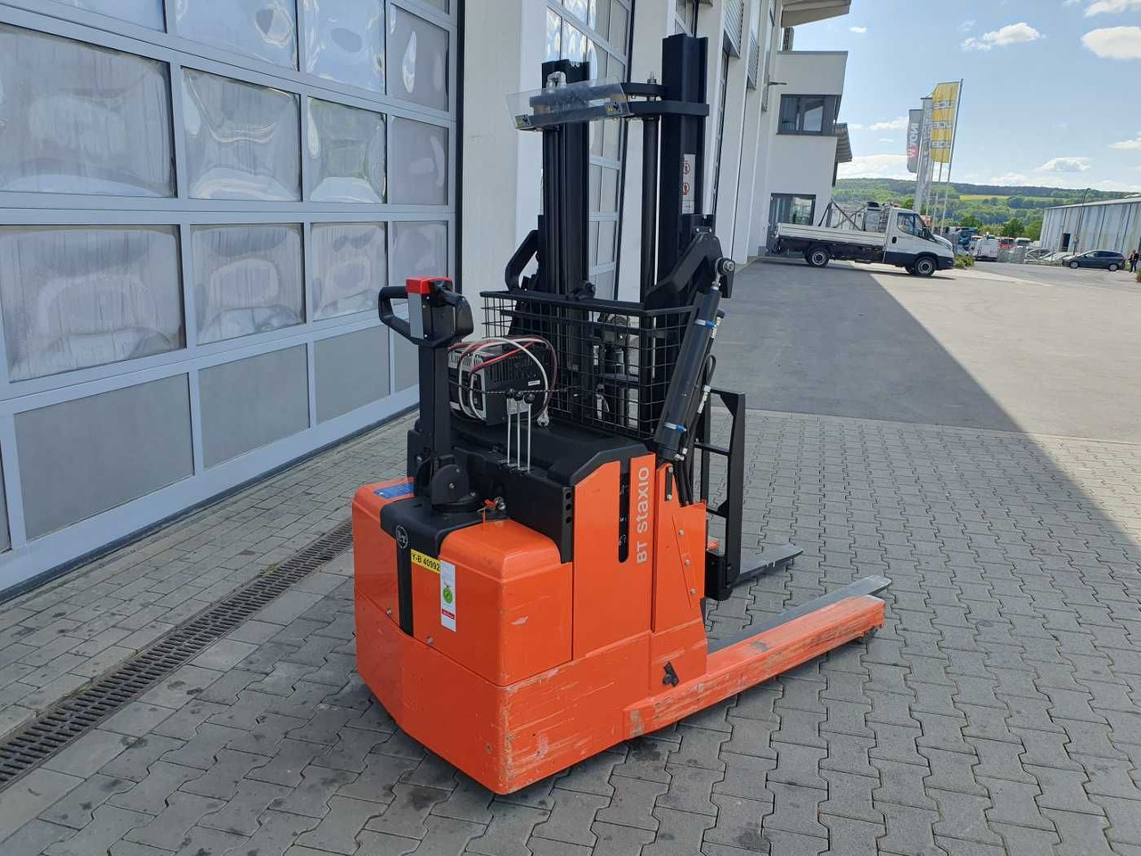 Toyota RWE 120 / Schubmaststapler / Duplex:2.9m / 257h! - Peralatan lainnya: gambar 4 Toyota RWE 120 / Schubmaststapler / Duplex:2.9m / 257h! - Peralatan lainnya: gambar 4