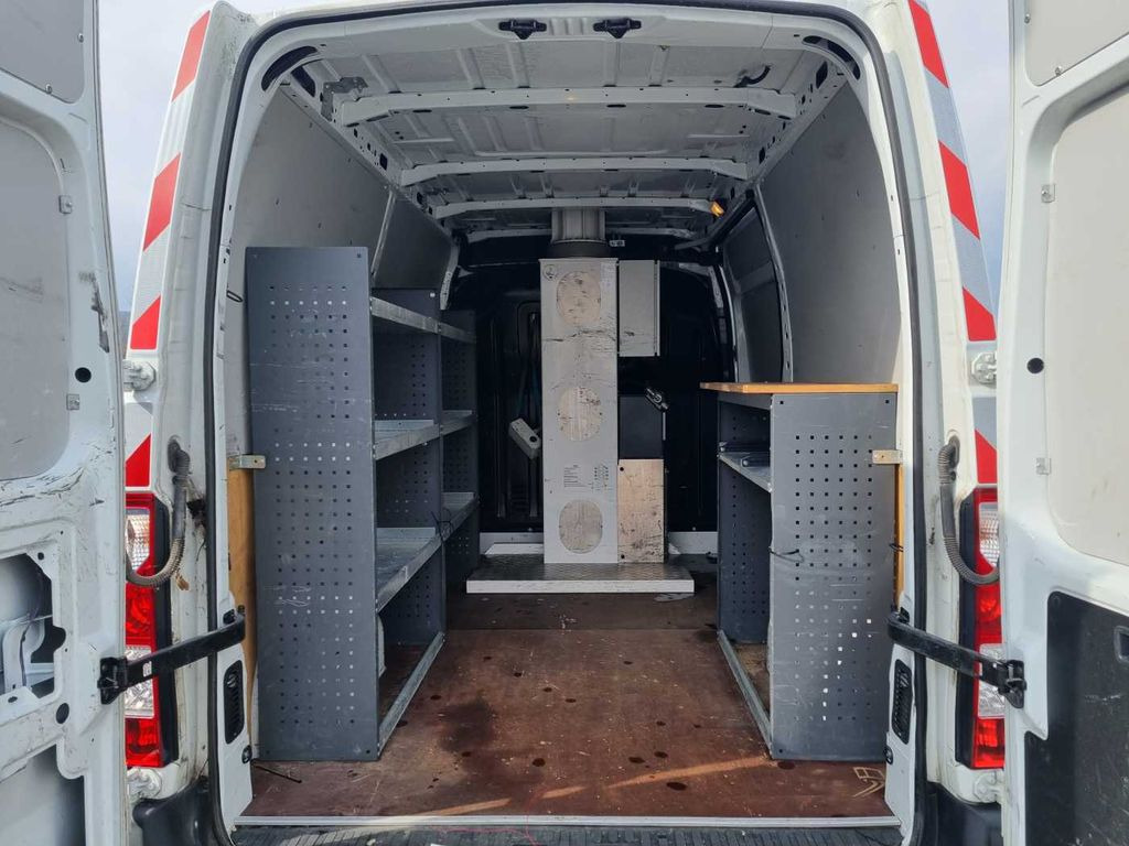 Renault Master 2.3 dCi / France Elevateur 121FT, 12m Renault Master 2.3 dCi / France Elevateur 121FT, 12m - Platform udara yang dipasang di truk, Van pengiriman: gambar 5 Renault Master 2.3 dCi / France Elevateur 121FT, 12m Renault Master 2.3 dCi / France Elevateur 121FT, 12m - Platform udara yang dipasang di truk, Van pengiriman: gambar 5