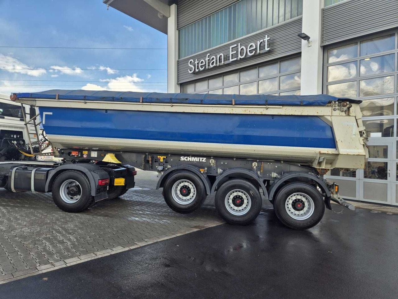 Schmitz Cargobull SGF*S3 SKI 24 SL 7.2 Mulde 23m³ Liftachse 5x - Semi-trailer jungkit: gambar 4 Schmitz Cargobull SGF*S3 SKI 24 SL 7.2 Mulde 23m³ Liftachse 5x - Semi-trailer jungkit: gambar 4