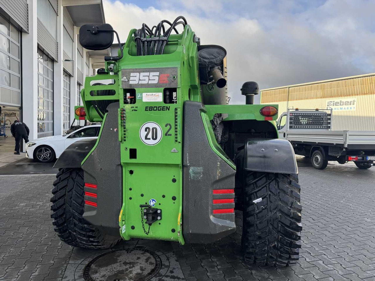 Sennebogen 355 E / Greifschaufel / nur 2.260h! - Telehandler: gambar 4 Sennebogen 355 E / Greifschaufel / nur 2.260h! - Telehandler: gambar 4