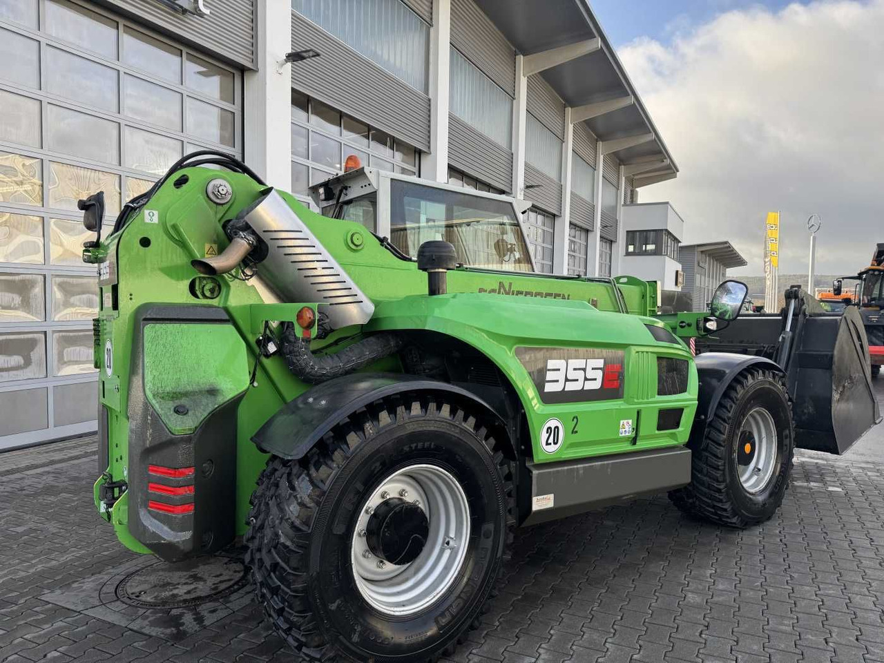 Sennebogen 355 E / Greifschaufel / nur 2.260h! - Telehandler: gambar 3 Sennebogen 355 E / Greifschaufel / nur 2.260h! - Telehandler: gambar 3