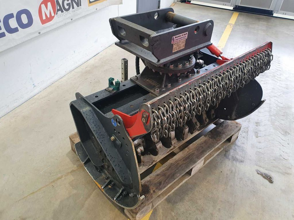 Seppi M. MINI-BMS 105 / 5-10to Forstmulcher DEMO Seppi M. MINI-BMS 105 / 5-10to Forstmulcher DEMO - Mulcher kehutanan: gambar 4 Seppi M. MINI-BMS 105 / 5-10to Forstmulcher DEMO Seppi M. MINI-BMS 105 / 5-10to Forstmulcher DEMO - Mulcher kehutanan: gambar 4