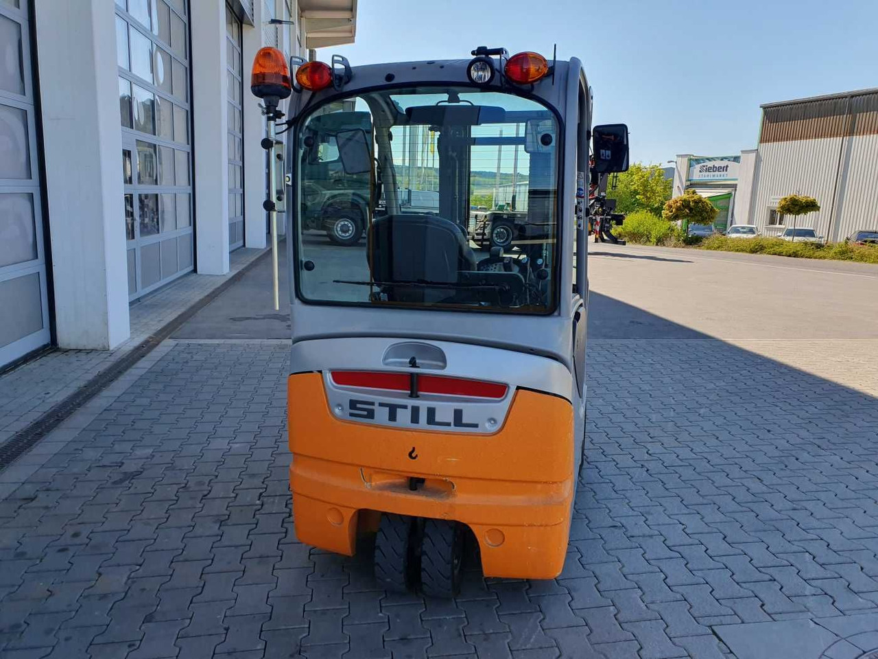Still RX20-14 / 2023 / Triplex: 4.30m! / 100h! / SS - Forklift listrik: gambar 4 Still RX20-14 / 2023 / Triplex: 4.30m! / 100h! / SS - Forklift listrik: gambar 4