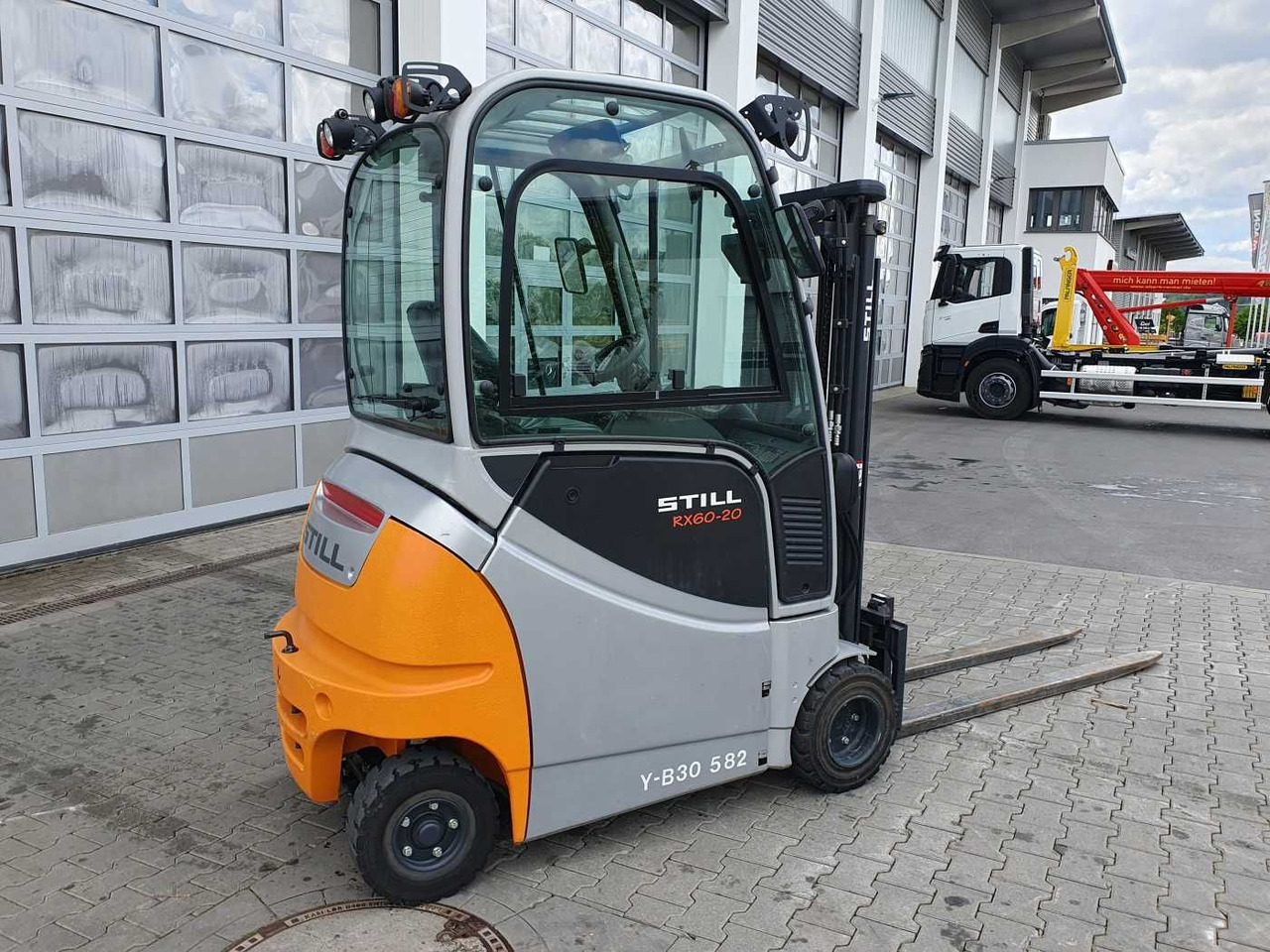 Still RX60-20 - Triplex: 4.5m / SS / 2023! / nur 603h! - Forklift listrik: gambar 3 Still RX60-20 - Triplex: 4.5m / SS / 2023! / nur 603h! - Forklift listrik: gambar 3