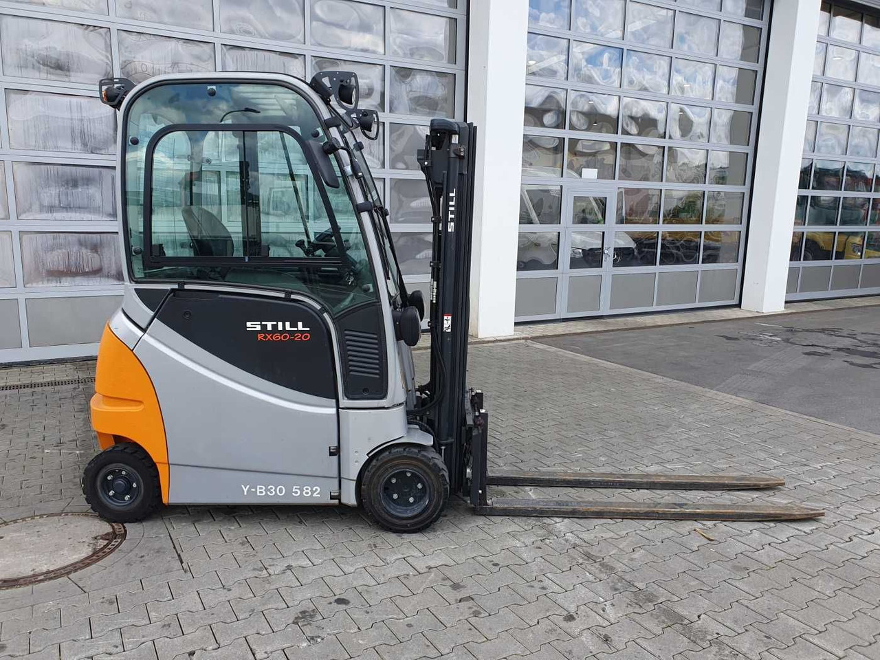 Still RX60-20 - Triplex: 4.5m / SS / 2023! / nur 603h! - Forklift listrik: gambar 2 Still RX60-20 - Triplex: 4.5m / SS / 2023! / nur 603h! - Forklift listrik: gambar 2