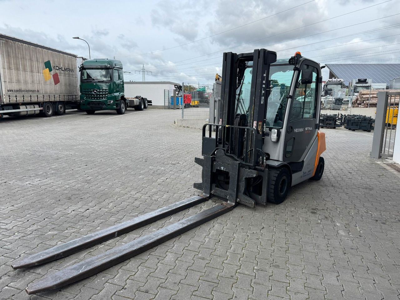 Still RX70-35 / 4.600mm / 1.755h / Drehgerät / SS - Forklift diesel: gambar 5 Still RX70-35 / 4.600mm / 1.755h / Drehgerät / SS - Forklift diesel: gambar 5