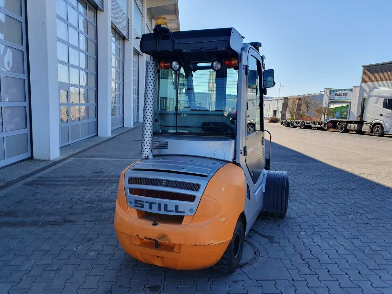 Still RX70-35 / Duplex: 3.50m! / nur 1.986h! / SS - Forklift diesel: gambar 4 Still RX70-35 / Duplex: 3.50m! / nur 1.986h! / SS - Forklift diesel: gambar 4