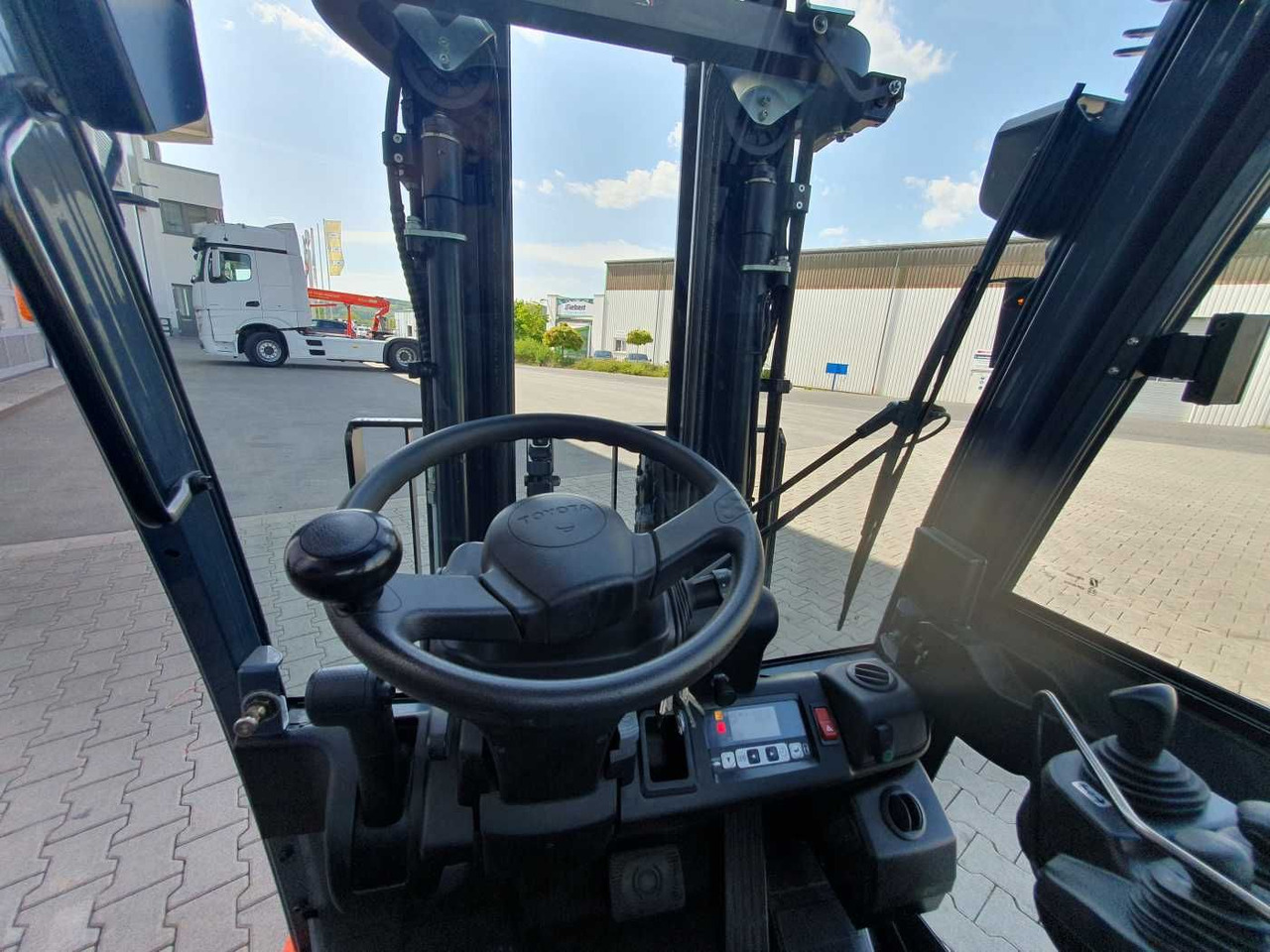 Forklift listrik Toyota 8FBET15 / Triplex: 4.30m / nur 3.412h! / 2022: gambar 12