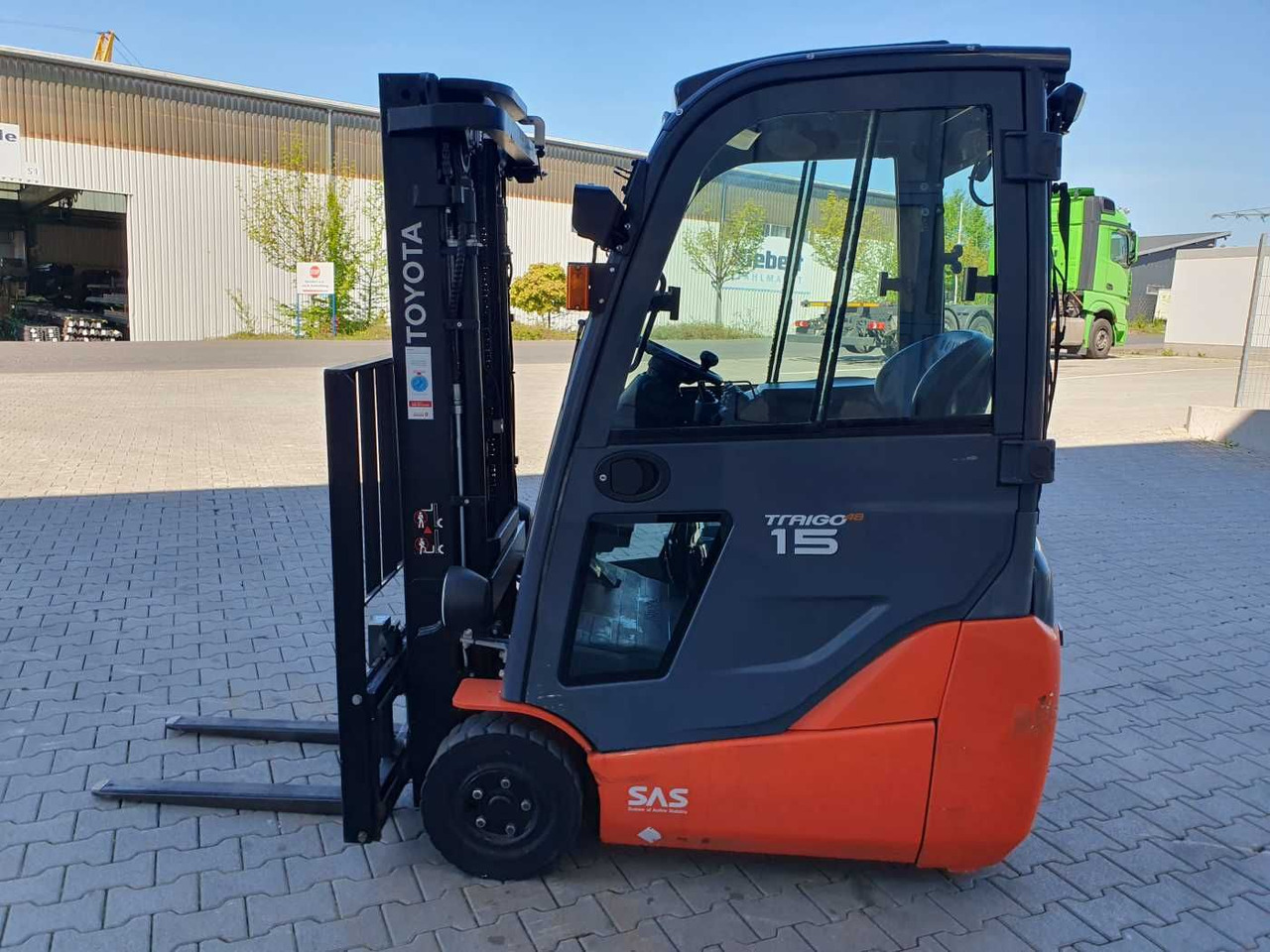 Forklift listrik Toyota 8FBET15 / Triplex: 4.30m / nur 3.489h! / 2022: gambar 6