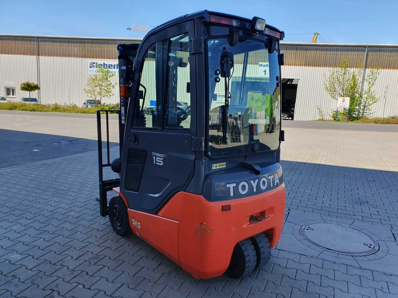 Toyota 8FBET15 / Triplex: 4.30m / nur 3.489h! / 2022 - Forklift listrik: gambar 5 Toyota 8FBET15 / Triplex: 4.30m / nur 3.489h! / 2022 - Forklift listrik: gambar 5