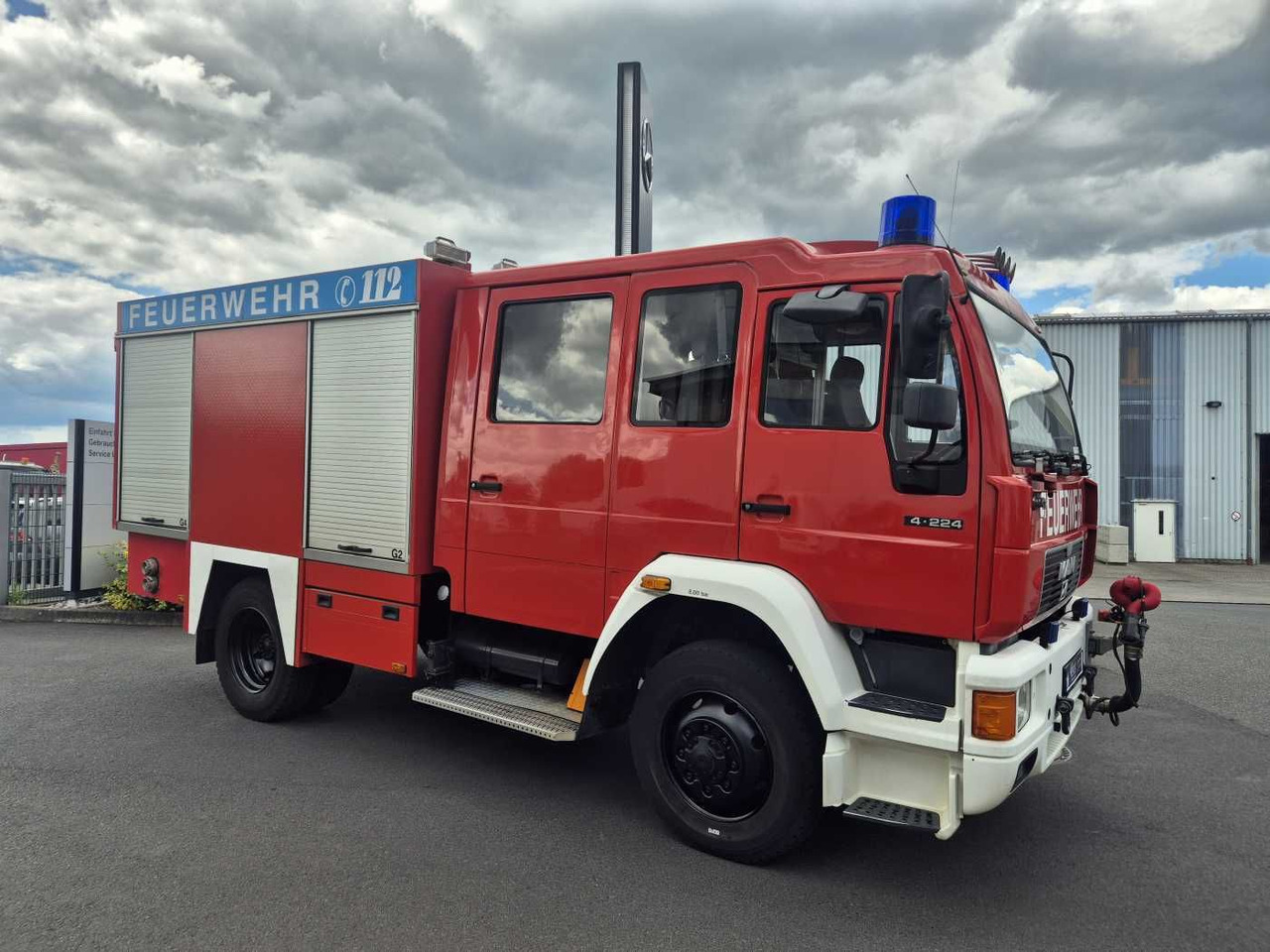MAN 14.224 4x4 TLF 16/29 Tanklöschfahrzeug Feuerwehr - Truk: gambar 4 MAN 14.224 4x4 TLF 16/29 Tanklöschfahrzeug Feuerwehr - Truk: gambar 4