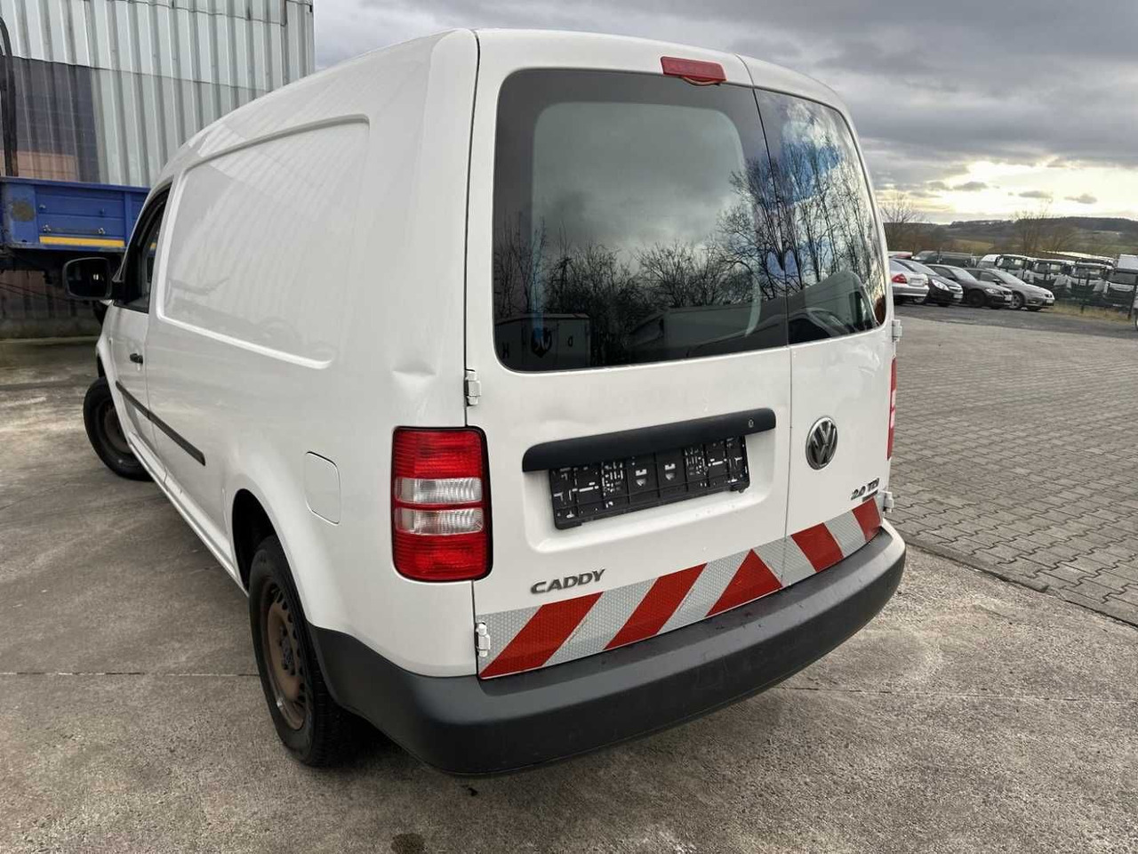 Volkswagen VW Caddy 2.0 TDI 4Motion Maxi Kasten Regal - Van panel: gambar 3 Volkswagen VW Caddy 2.0 TDI 4Motion Maxi Kasten Regal - Van panel: gambar 3