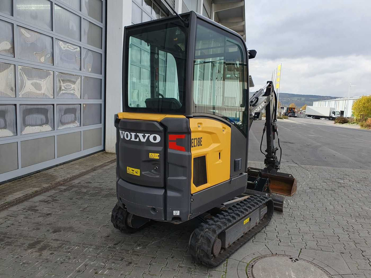 Volvo EC18E / nur 415h! / MS01 / 2021 / inkl 2x Löffel - Ekskavator mini: gambar 3 Volvo EC18E / nur 415h! / MS01 / 2021 / inkl 2x Löffel - Ekskavator mini: gambar 3
