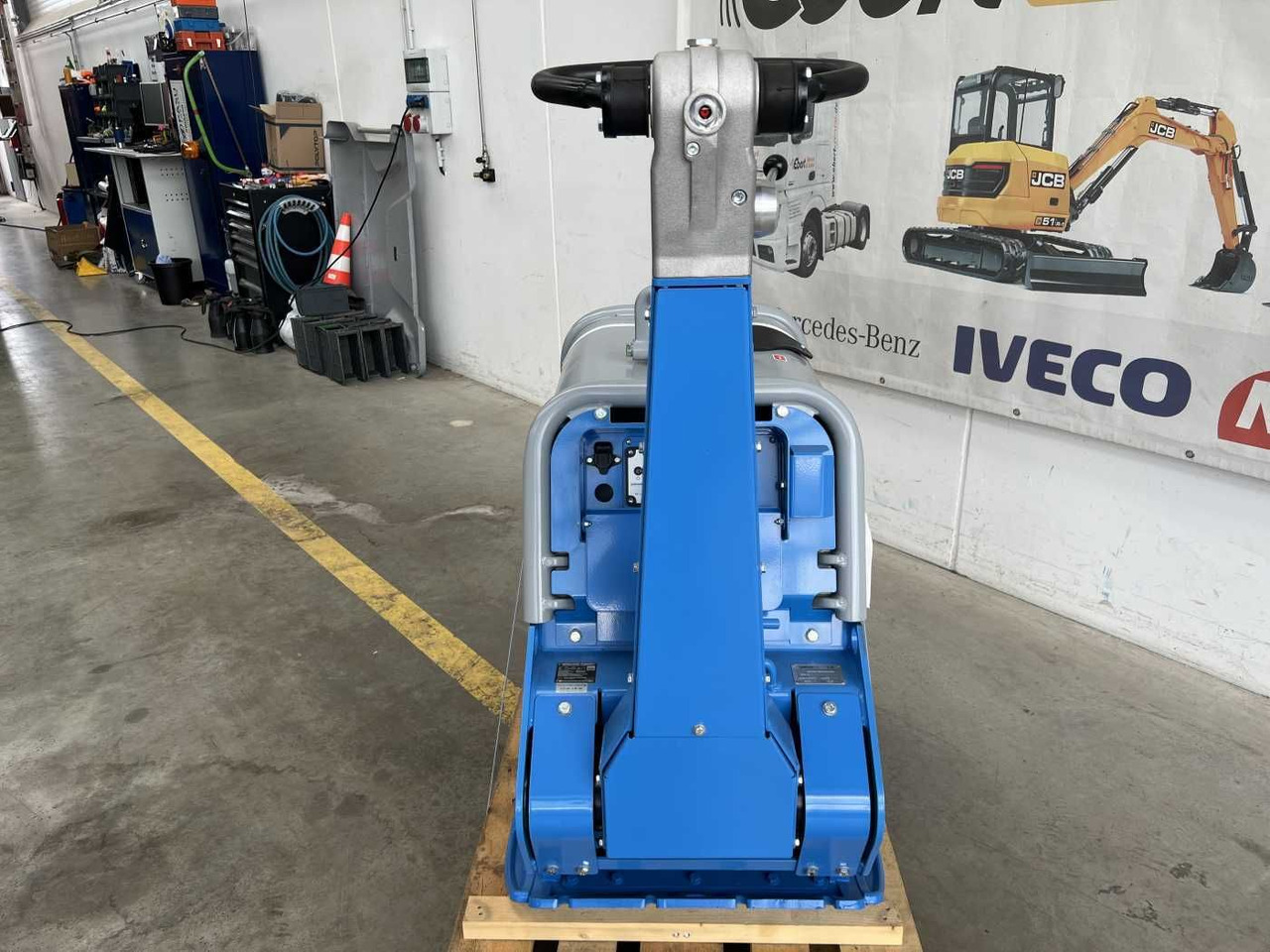 Weber CR 8 MDM Hatz-Diesel / 601kg / DEMO / 2022 - Pelat getar: gambar 5 Weber CR 8 MDM Hatz-Diesel / 601kg / DEMO / 2022 - Pelat getar: gambar 5