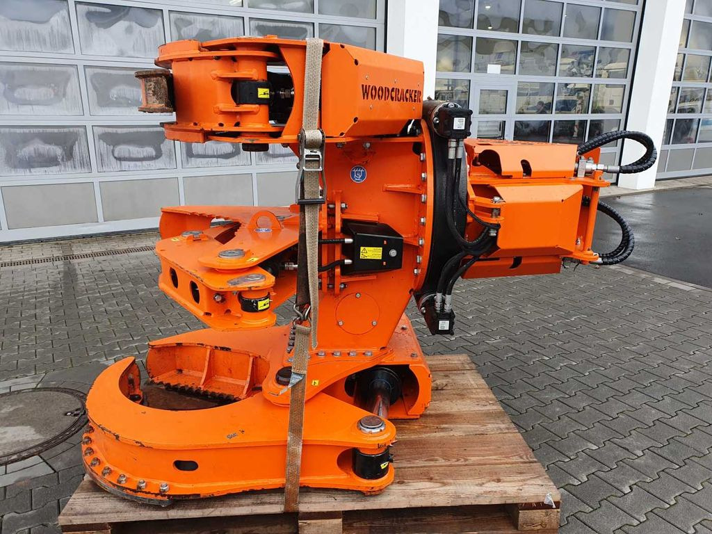 Westtech Woodcracker C450 Sammler Power Tiltator - Jatuh kepala: gambar 3 Westtech Woodcracker C450 Sammler Power Tiltator - Jatuh kepala: gambar 3