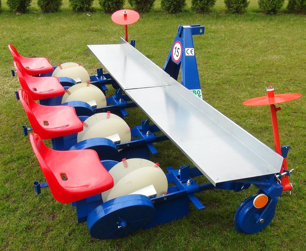 Agro-Osek 4-row seeding planter - Peralatan menabur: gambar 4 Agro-Osek 4-row seeding planter - Peralatan menabur: gambar 4