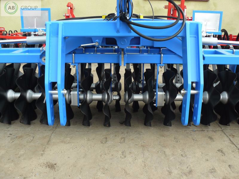 Agromasar Front disc 4 m - Garu cakram: gambar 2 Agromasar Front disc 4 m - Garu cakram: gambar 2