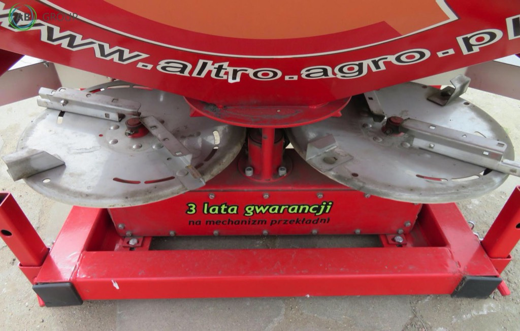 Altro fertilizer spreader RN-600 - Penyebar pupuk: gambar 3 Altro fertilizer spreader RN-600 - Penyebar pupuk: gambar 3