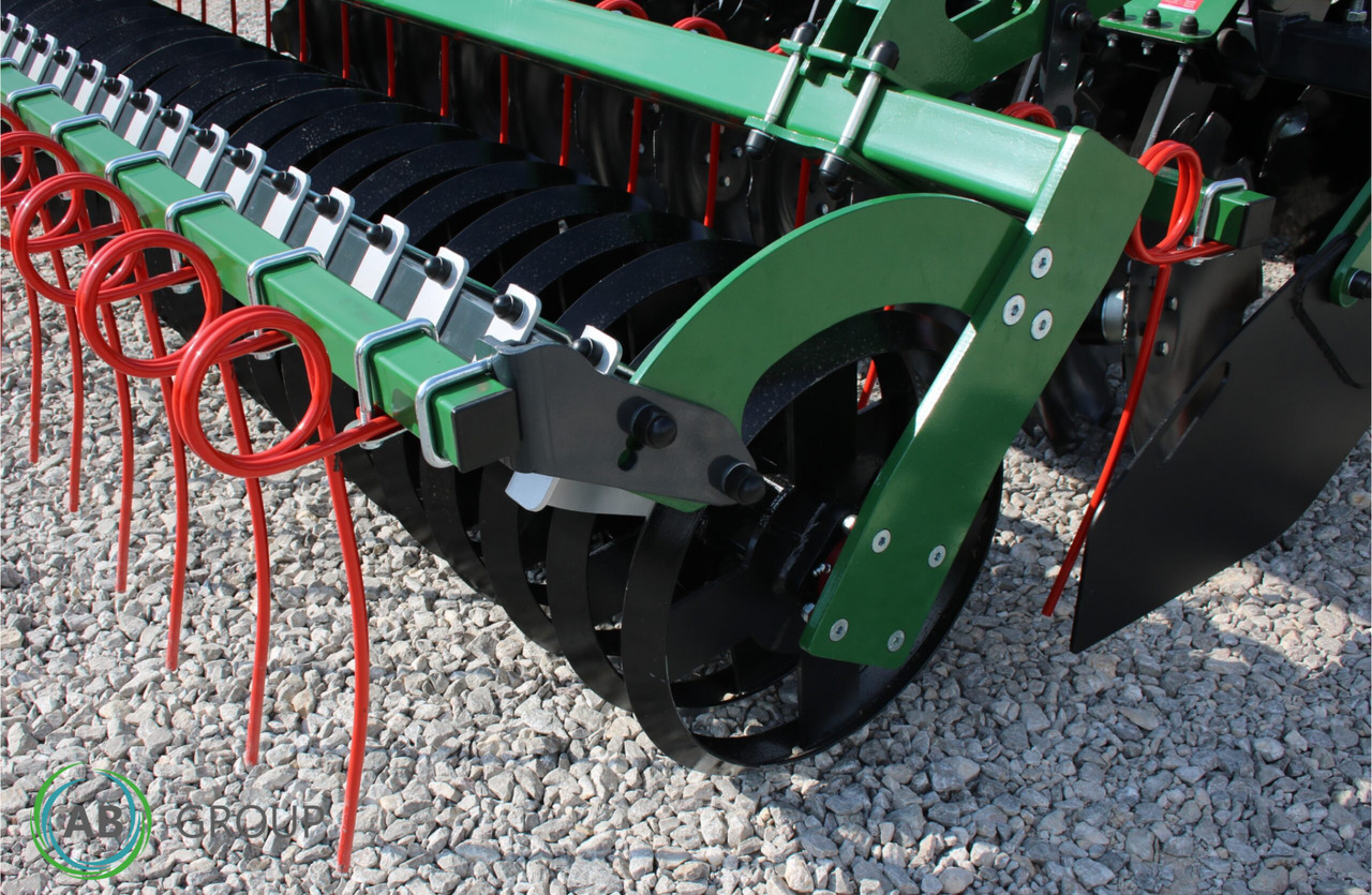 Awemak BTB disc harrow 3m - Garu cakram: gambar 4 Awemak BTB disc harrow 3m - Garu cakram: gambar 4