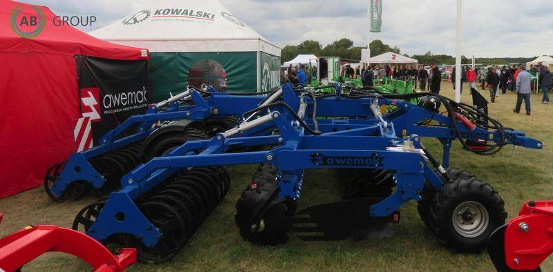 Awemak hydraulically folding heavy disc harrow Goliath CBTHD60, 6 m - Garu cakram: gambar 2 Awemak hydraulically folding heavy disc harrow Goliath CBTHD60, 6 m - Garu cakram: gambar 2