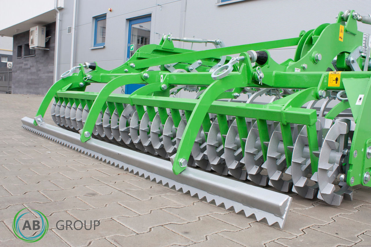 Bomet Canis U985/3 heavy duty cultivator unit - Petani: gambar 5 Bomet Canis U985/3 heavy duty cultivator unit - Petani: gambar 5