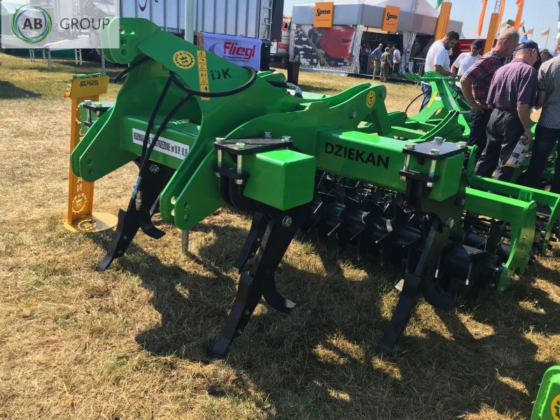 Dziekan chisel plow CENTAUR 2.5 m PDBC25F2Z2 - Bajak subsoil: gambar 3 Dziekan chisel plow CENTAUR 2.5 m PDBC25F2Z2 - Bajak subsoil: gambar 3
