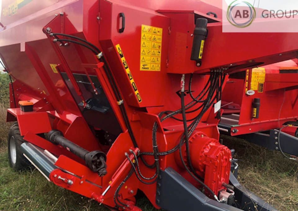 Fimaks Feeder Mixer FMHII 12m3 in stock - Mixer-pengumpan: gambar 4 Fimaks Feeder Mixer FMHII 12m3 in stock - Mixer-pengumpan: gambar 4
