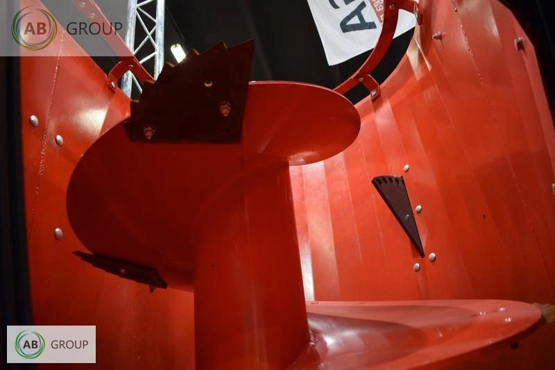 Fimaks Futtermischwagen 1,5m3/ Mixer feeder / Wóz paszowy - Mixer-pengumpan: gambar 5 Fimaks Futtermischwagen 1,5m3/ Mixer feeder / Wóz paszowy - Mixer-pengumpan: gambar 5