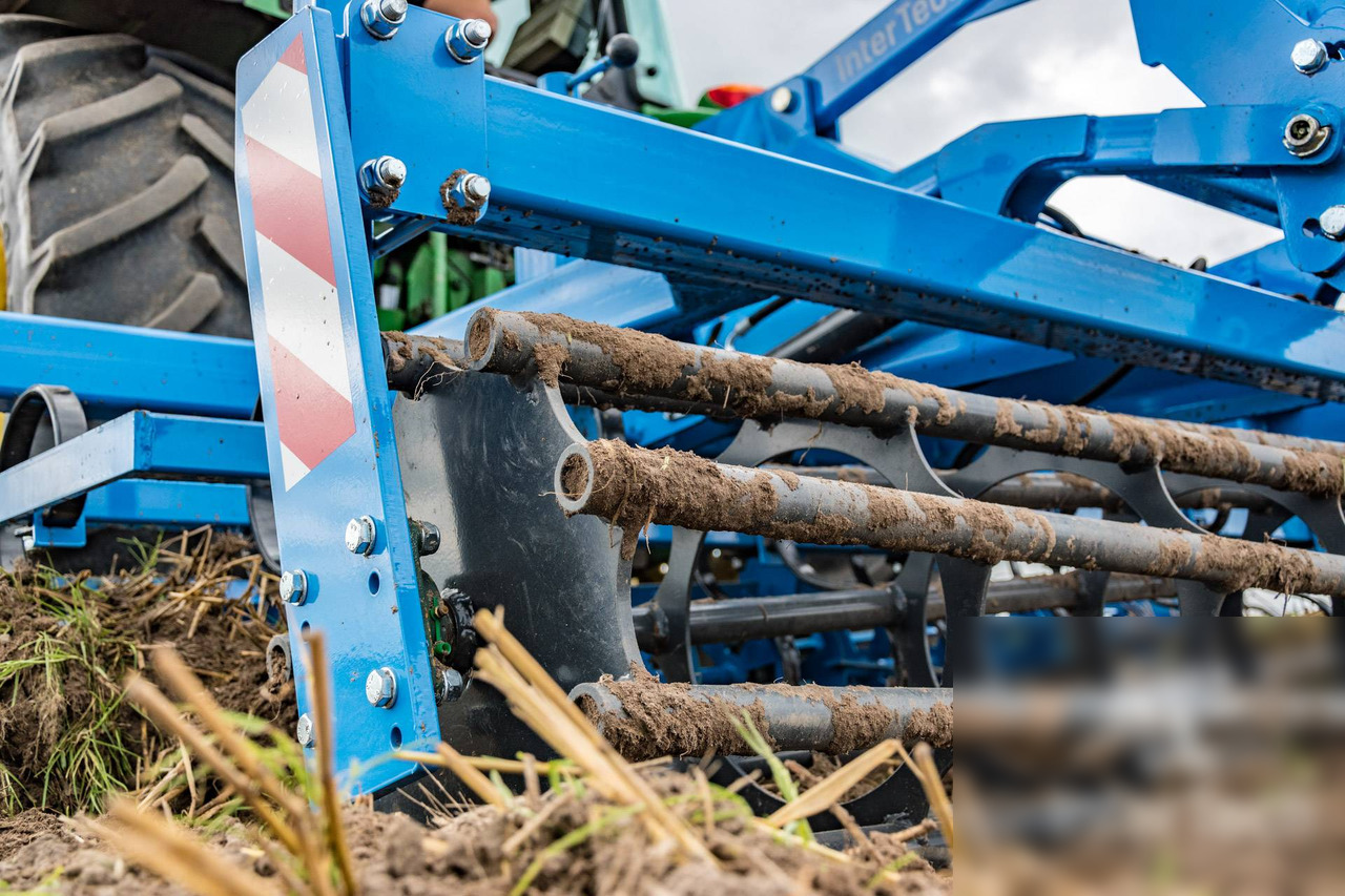 Inter-Tech cultivating and sowing unit 2.7m BAU01 - Petani: gambar 5 Inter-Tech cultivating and sowing unit 2.7m BAU01 - Petani: gambar 5