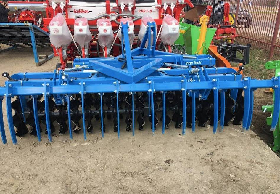 Inter-Tech front disc cultivator 2.5 m with flat bar drag BAP01 - ON STOCK - Garu cakram: gambar 2 Inter-Tech front disc cultivator 2.5 m with flat bar drag BAP01 - ON STOCK - Garu cakram: gambar 2
