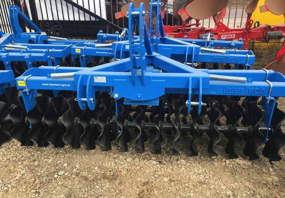 Inter-Tech front disc cultivator 3 m with flat bar drag BAP02 - Garu cakram: gambar 4 Inter-Tech front disc cultivator 3 m with flat bar drag BAP02 - Garu cakram: gambar 4