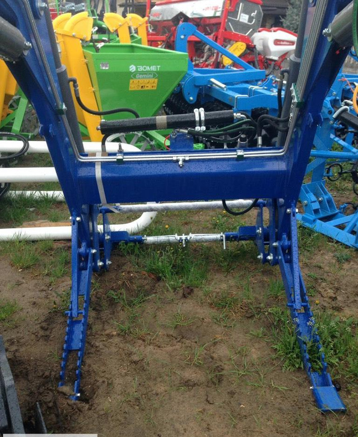 Inter-Tech front loader IT 1600 / L - Pemuat depan untuk traktor: gambar 5 Inter-Tech front loader IT 1600 / L - Pemuat depan untuk traktor: gambar 5