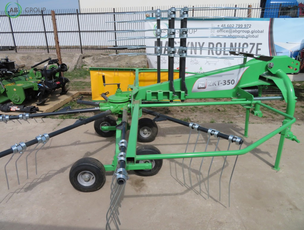 Inter-Tech rotary rake ZKT350 - 3,5m - Tedder/ Menyapu: gambar 1 Inter-Tech rotary rake ZKT350 - 3,5m - Tedder/ Menyapu: gambar 1