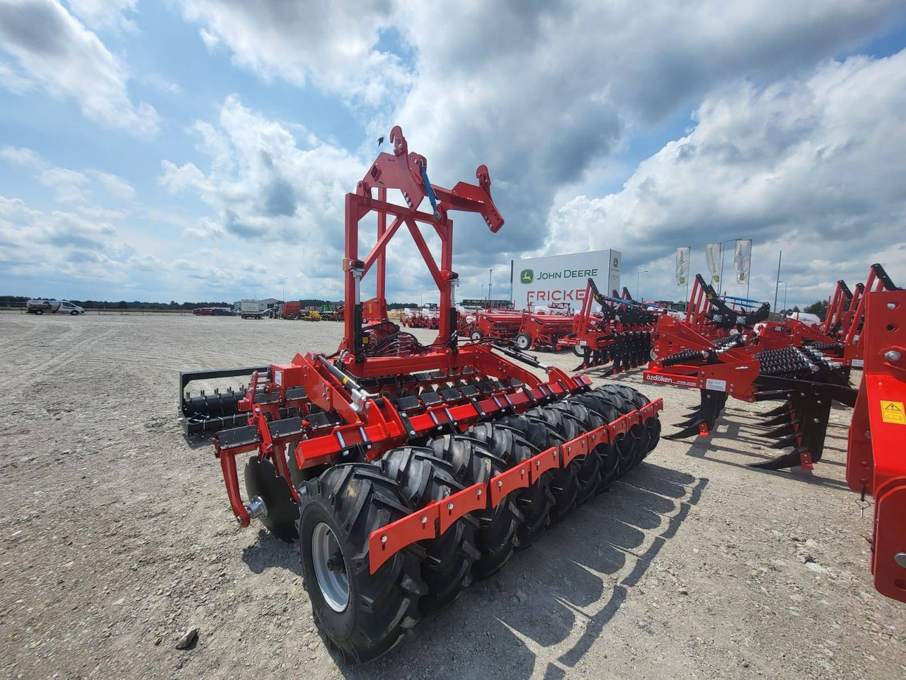 Ozdoken disc harrow Combidisc T300, 3 m - on stock - Garu cakram: gambar 2 Ozdoken disc harrow Combidisc T300, 3 m - on stock - Garu cakram: gambar 2