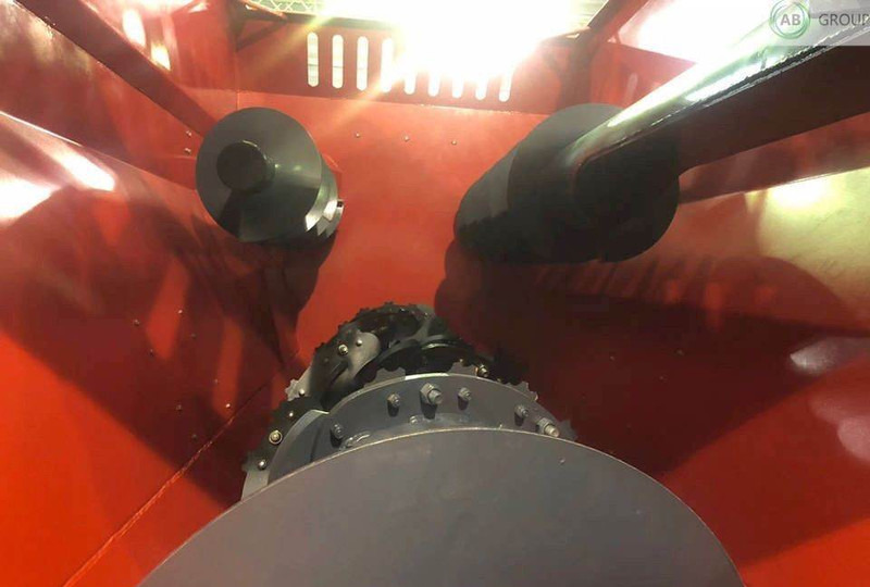 Poziomy wóz paszowy Fimaks FMHI 12m3 DOSTĘPNY OD R - Mixer-pengumpan: gambar 2 Poziomy wóz paszowy Fimaks FMHI 12m3 DOSTĘPNY OD R - Mixer-pengumpan: gambar 2