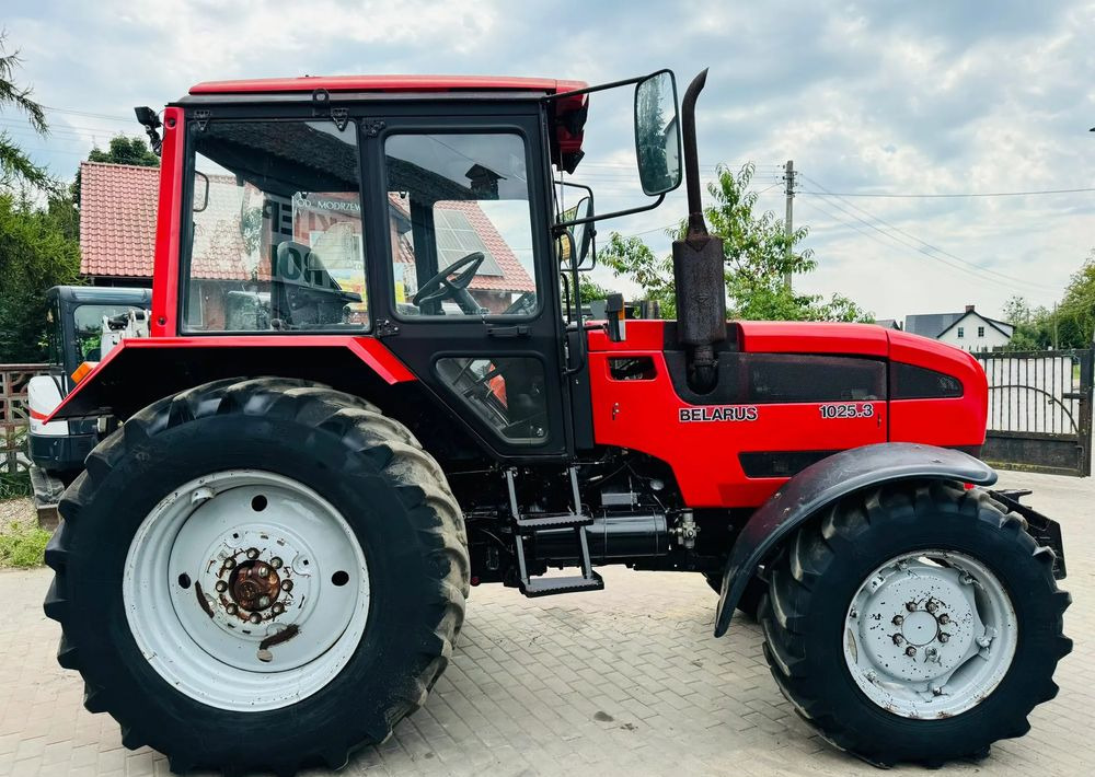 Belarus 1025.3 - Traktor: gambar 5 Belarus 1025.3 - Traktor: gambar 5