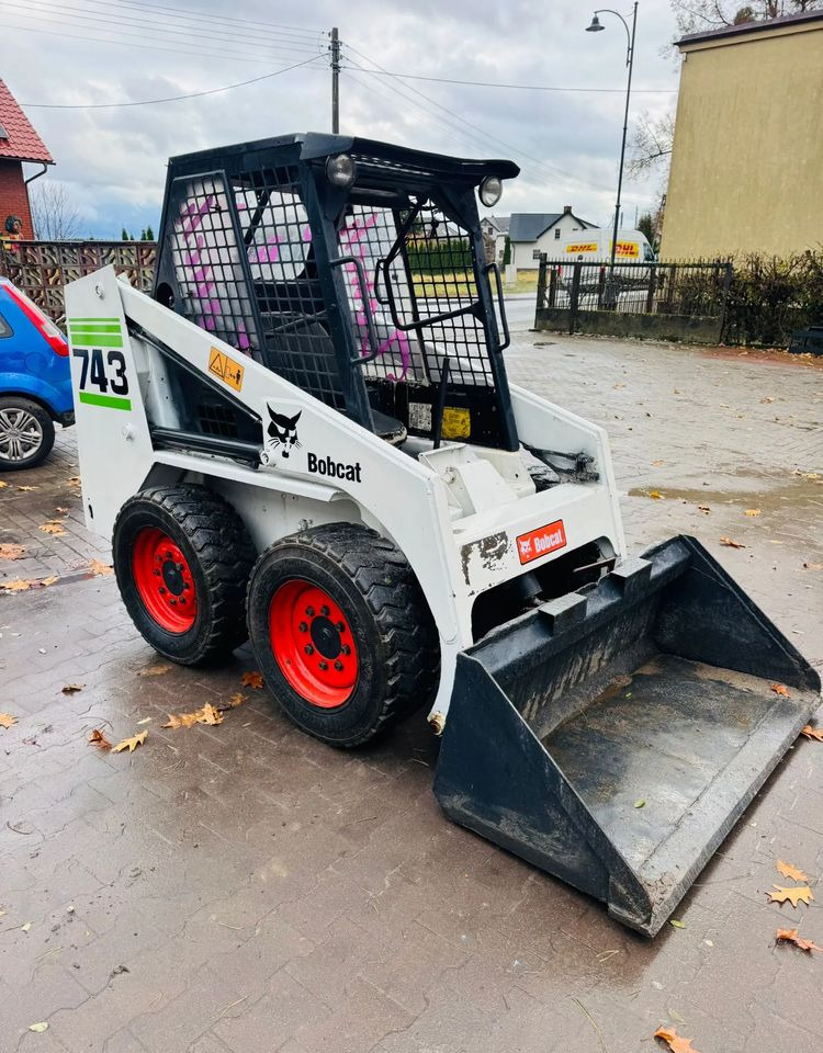 Bobcat 743 - Skid steer: gambar 1 Bobcat 743 - Skid steer: gambar 1