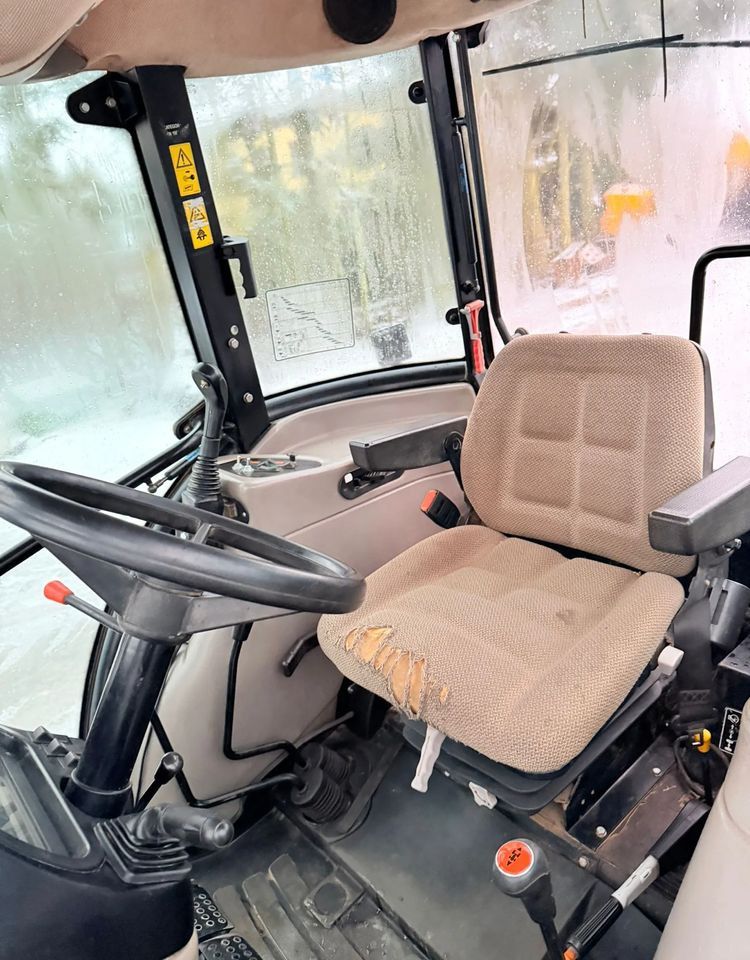Traktor Case IH JX80: gambar 16