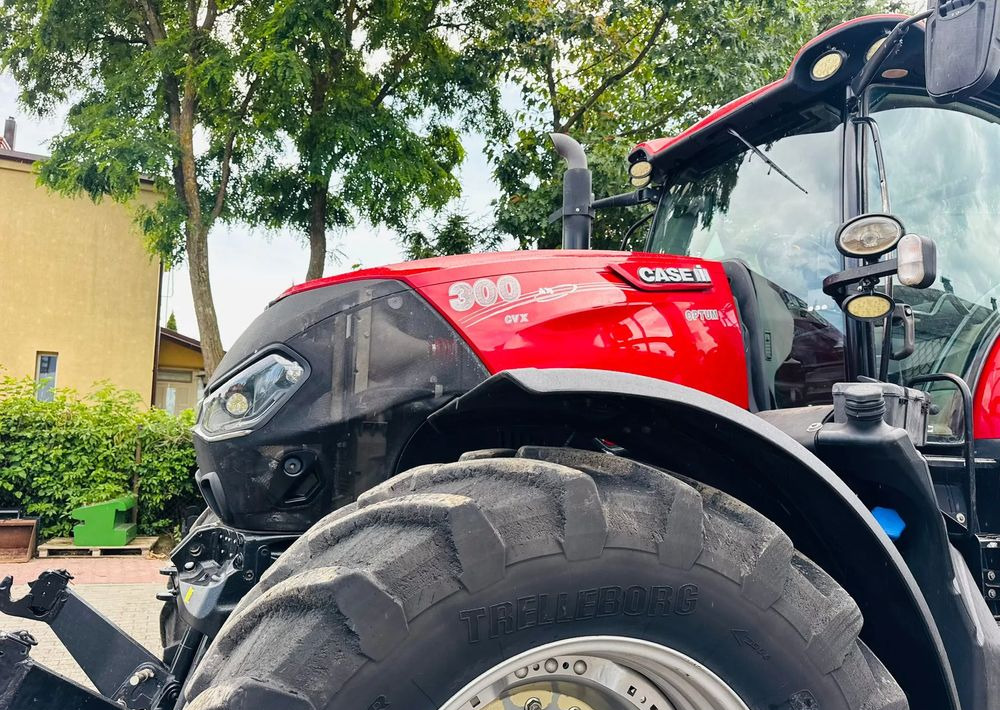 Case IH Optum 300 - Traktor: gambar 1 Case IH Optum 300 - Traktor: gambar 1