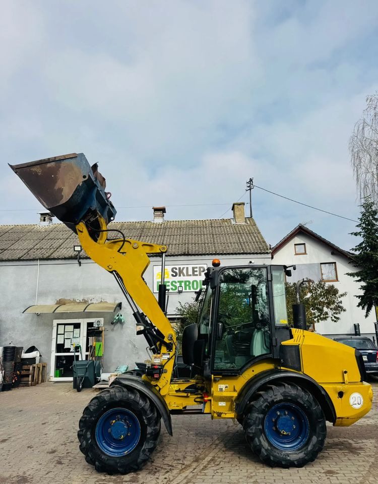 Caterpillar 908H - Wheel loader: gambar 5 Caterpillar 908H - Wheel loader: gambar 5