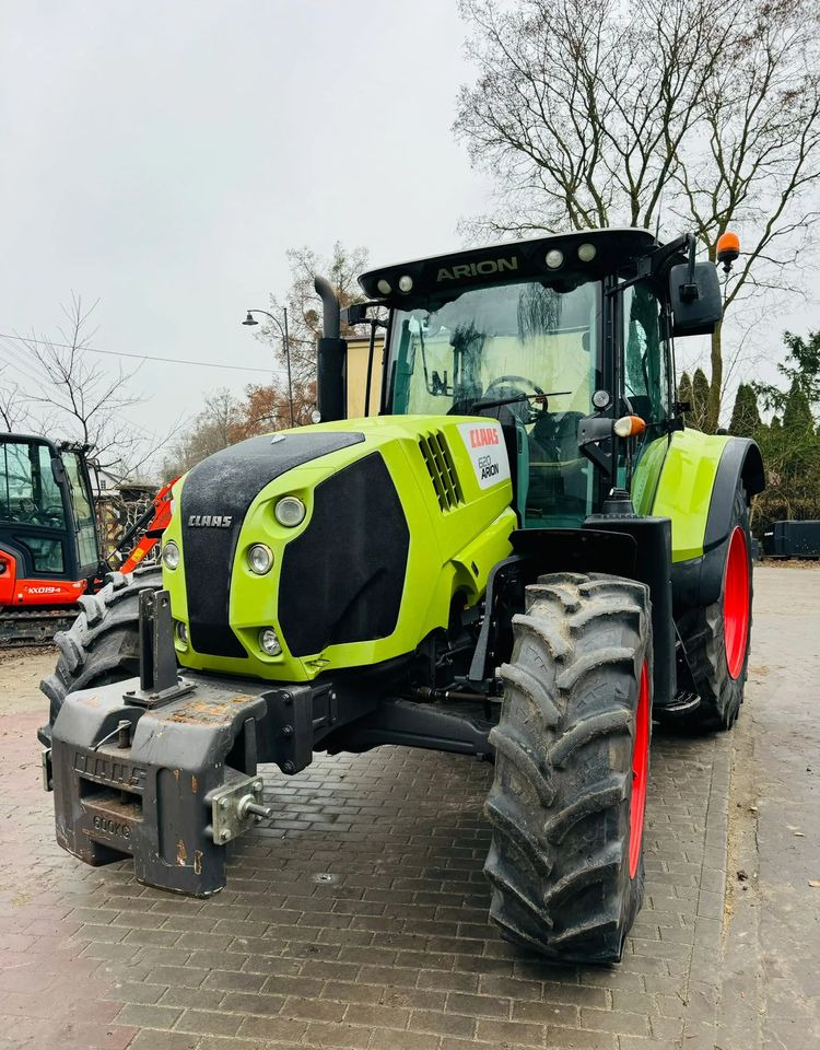 Claas Arion 620 - Traktor: gambar 2 Claas Arion 620 - Traktor: gambar 2