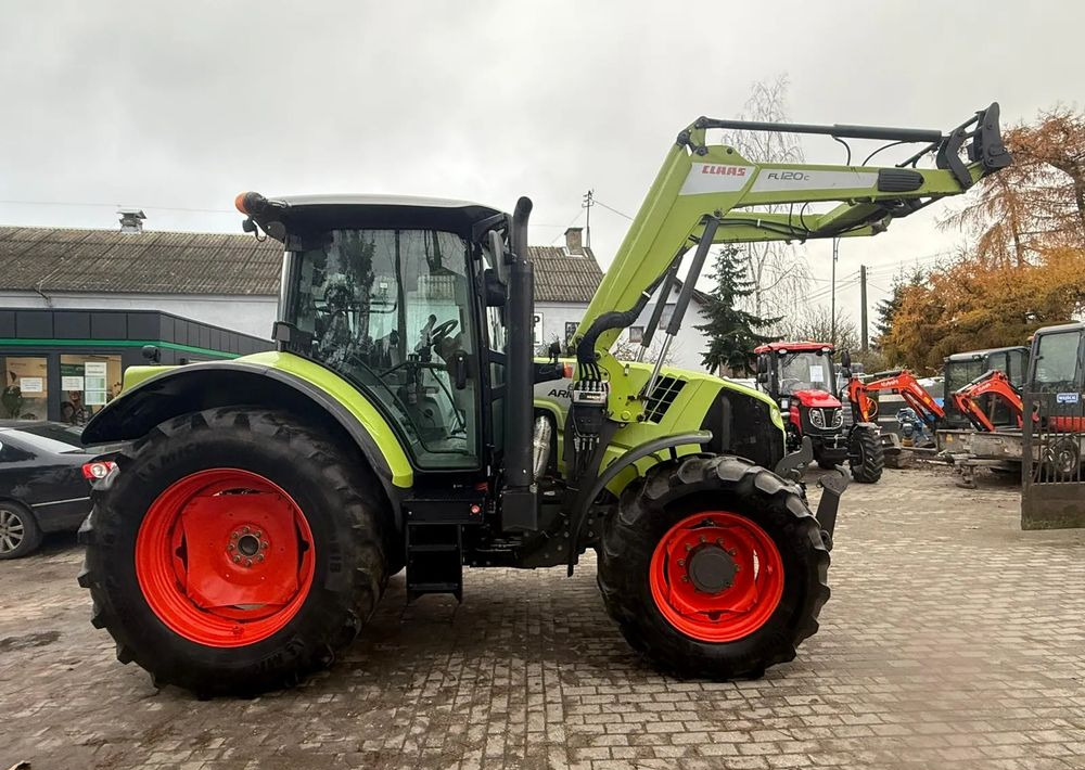 Claas Arion 620 - Traktor: gambar 5 Claas Arion 620 - Traktor: gambar 5