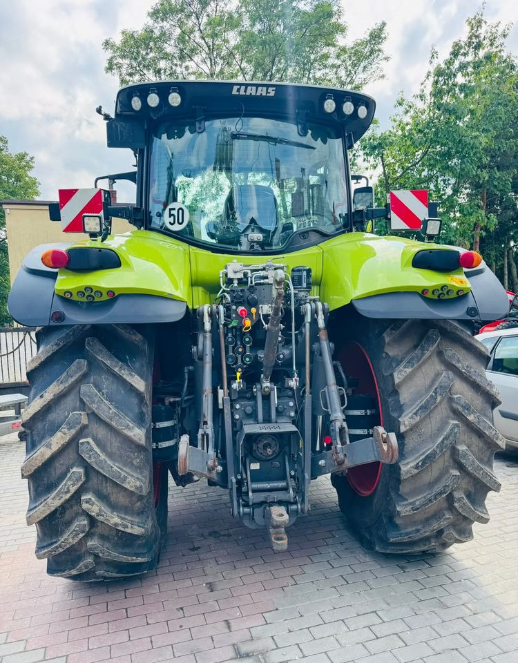 Traktor Claas Axion 810 CMATIC: gambar 7