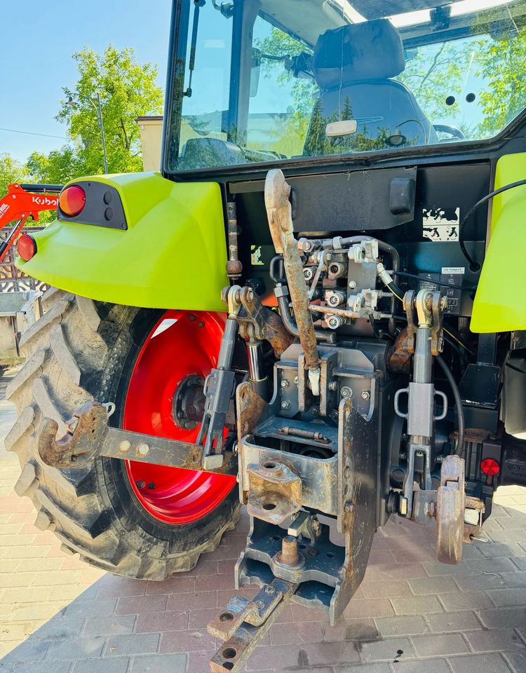 Claas Axos 330 - Traktor: gambar 4 Claas Axos 330 - Traktor: gambar 4
