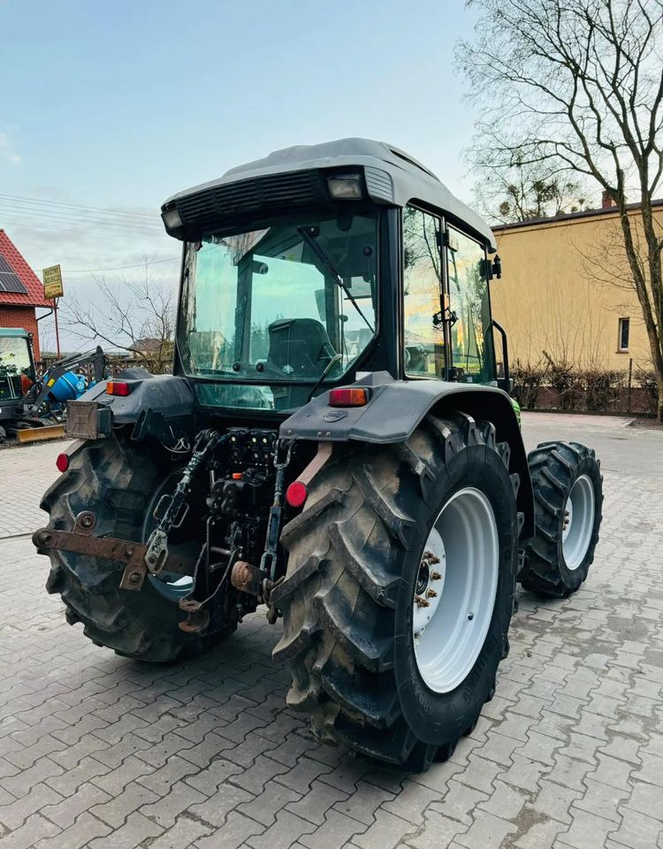 Deutz-Fahr Agroplus 87 - Traktor: gambar 5 Deutz-Fahr Agroplus 87 - Traktor: gambar 5