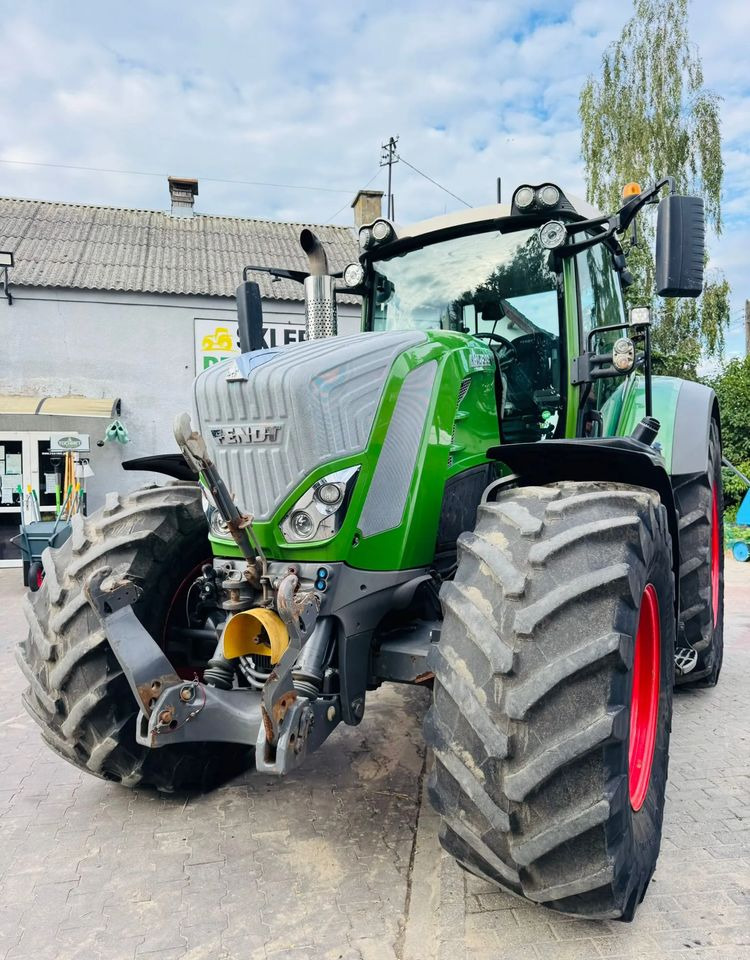 Fendt 828 Vario Profi Plus - Traktor: gambar 1 Fendt 828 Vario Profi Plus - Traktor: gambar 1