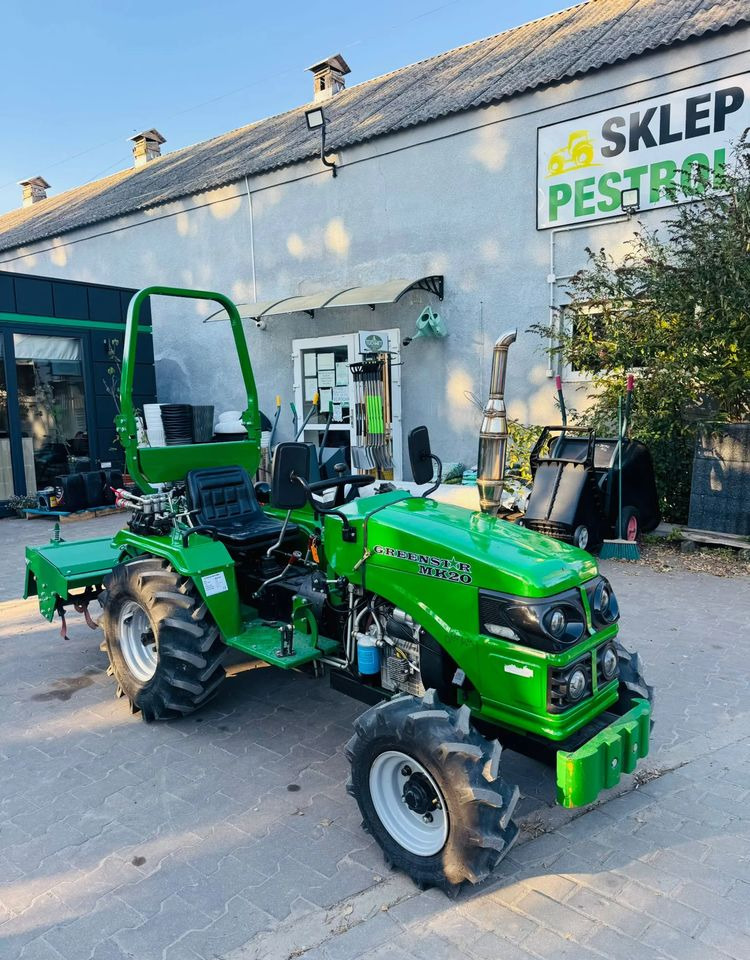 Inny Greenstar MK20 - Traktor: gambar 1 Inny Greenstar MK20 - Traktor: gambar 1