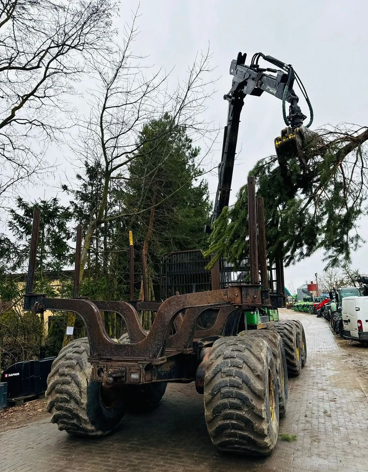 John Deere 1910E - Forwarder: gambar 5 John Deere 1910E - Forwarder: gambar 5