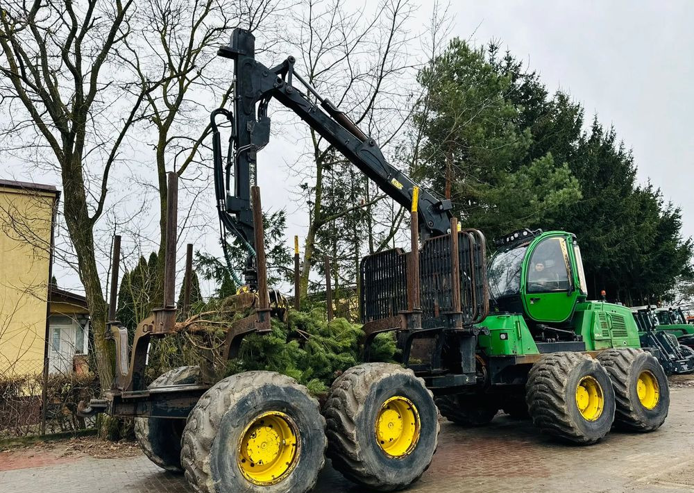 John Deere 1910E - Forwarder: gambar 4 John Deere 1910E - Forwarder: gambar 4